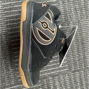 New youth Black and Brown Gum Heelys X2 propel 2.0 wheeled shoes